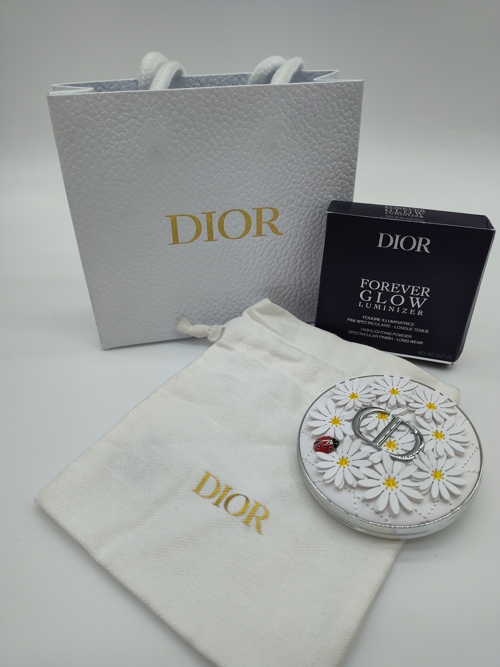 DIOR Forever Glow Luminizer 003 Sun-Kissed Daisy Ladybug Japan Limited NIB W/Bag